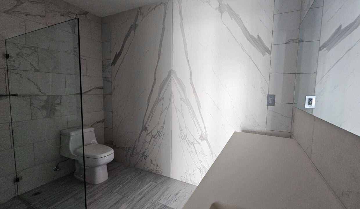 HOR - Baño habitación principal 2